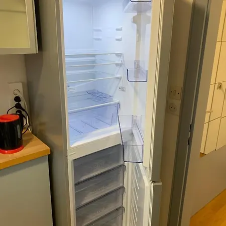 Appartement F2 Sydney Rue Montreux *